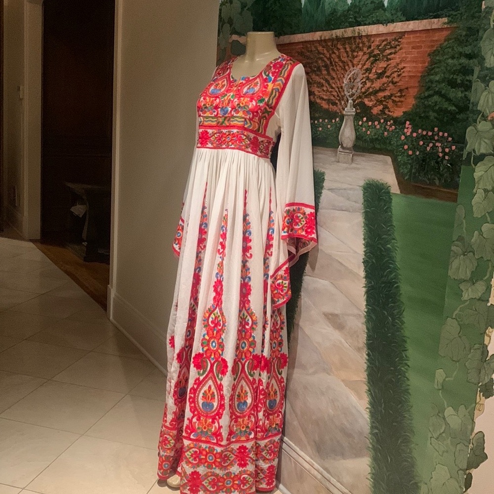 Palestinian thobe - Picture 3 of 5